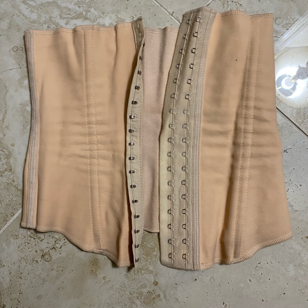 Squeem, waist trainer, waist cincher , corset